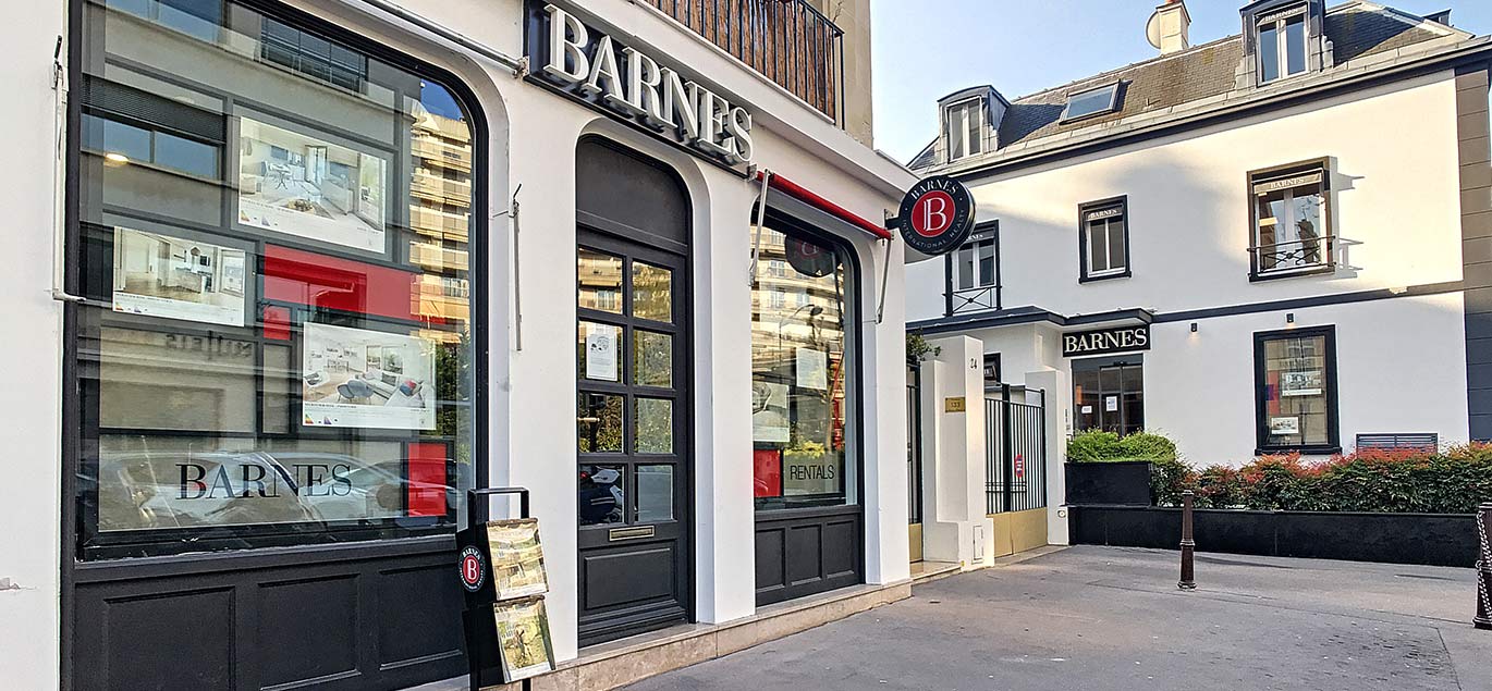 BARNES Rentals Le Marais